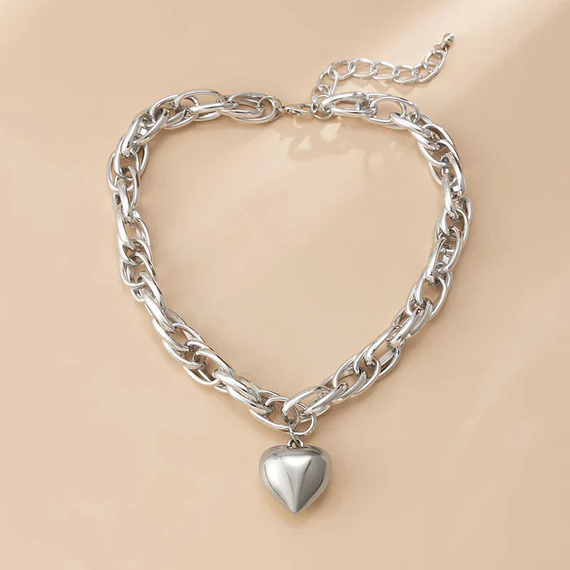 Serena - Heart Necklace